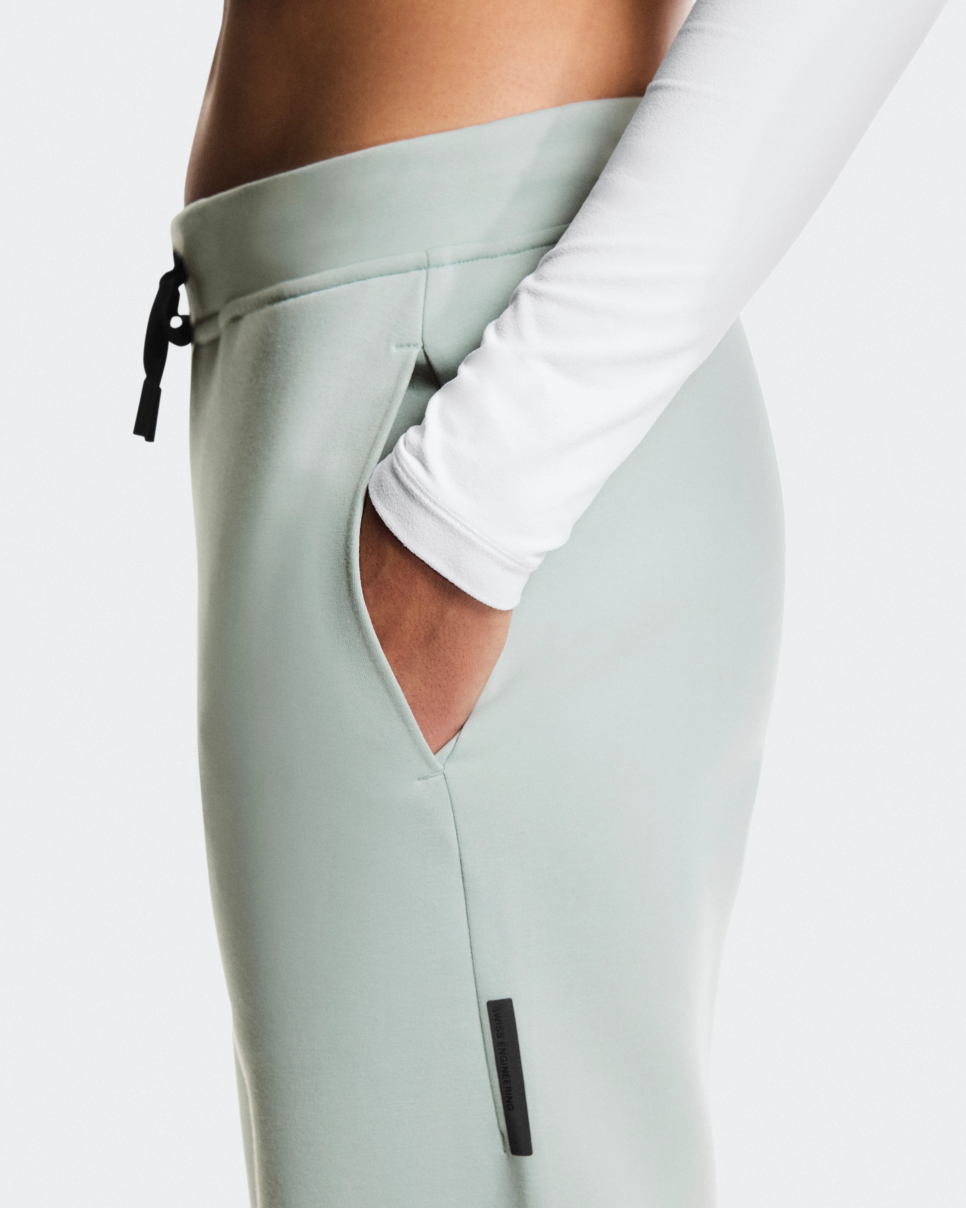 Focus Tech Sweatpants