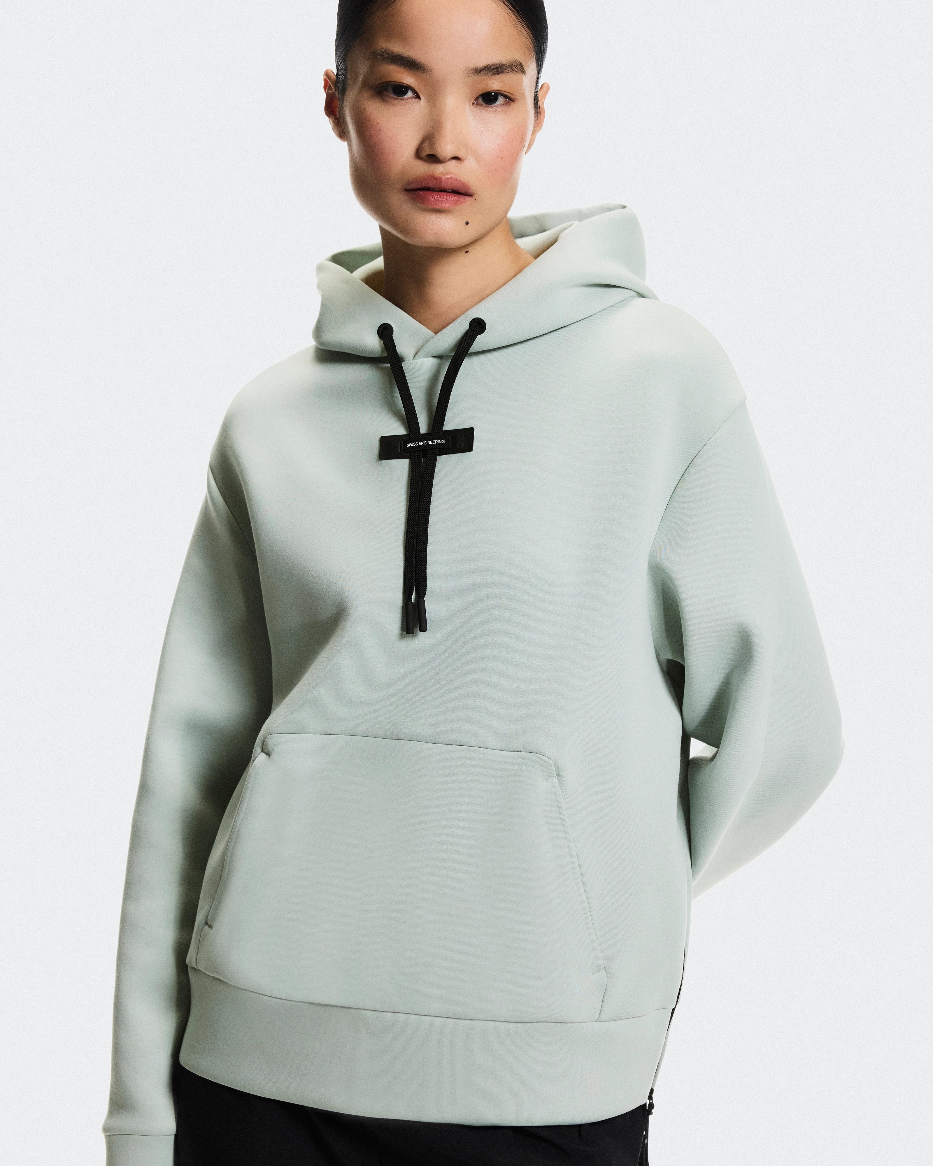 Focus Tech Hoodie