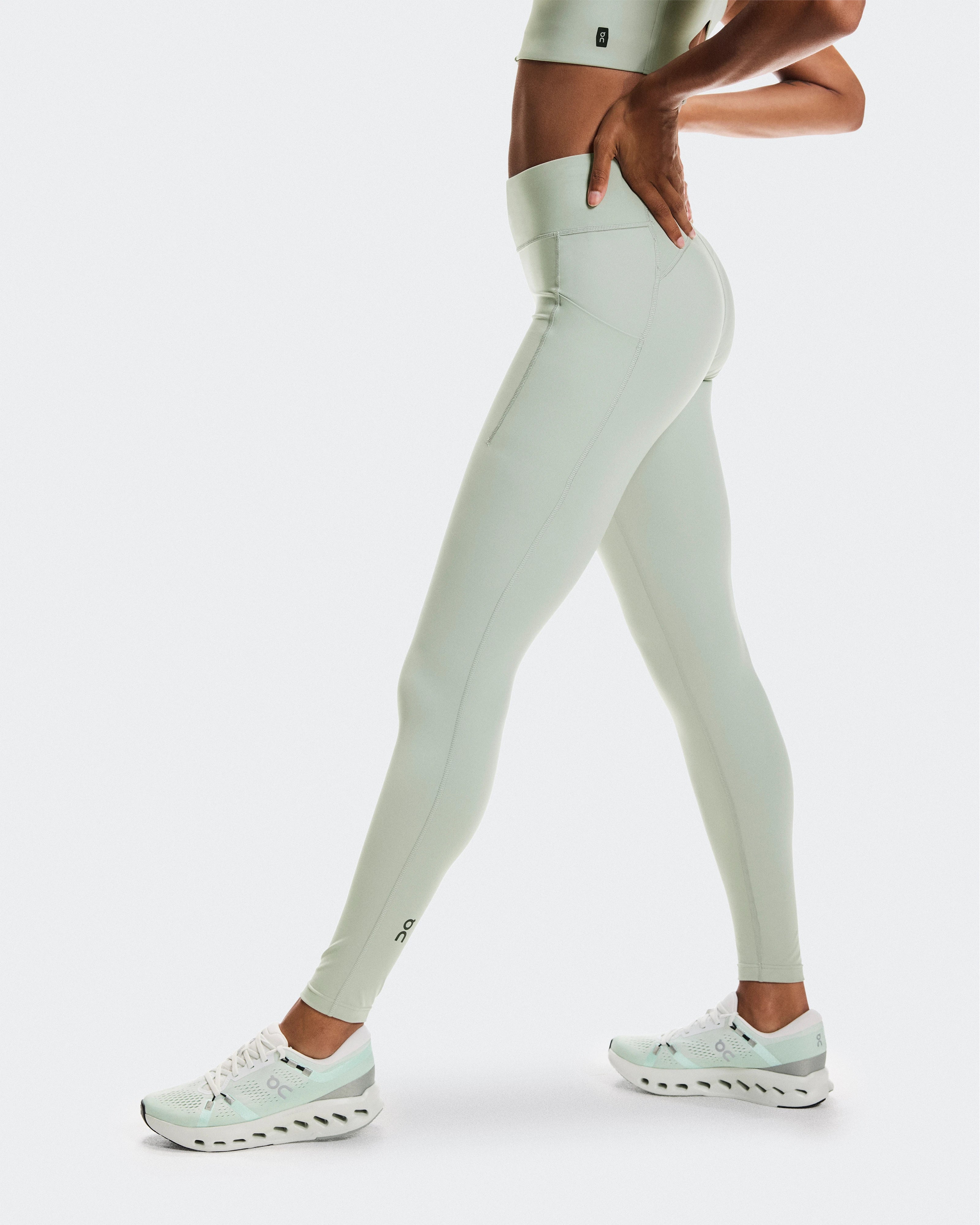 Performance Tights